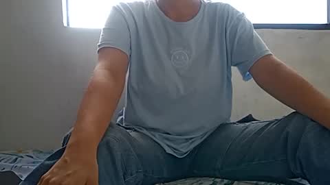 Annie online show from 12/06/24, 09:13