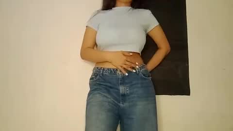 Annie online show from 12/15/24, 05:45