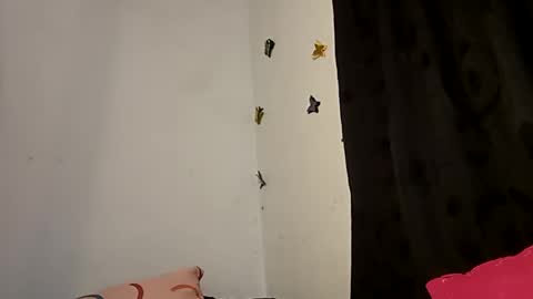 Annie online show from 02/20/25, 02:07