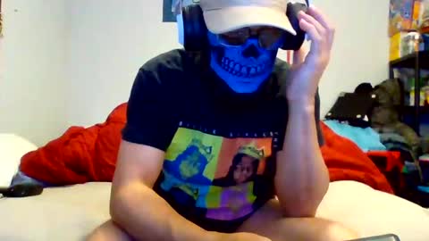 supermanloverhg online show from 10/28/25, 08:40