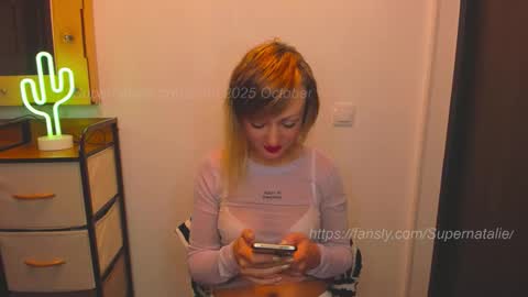 Natalie online show from 10/06/25, 01:36