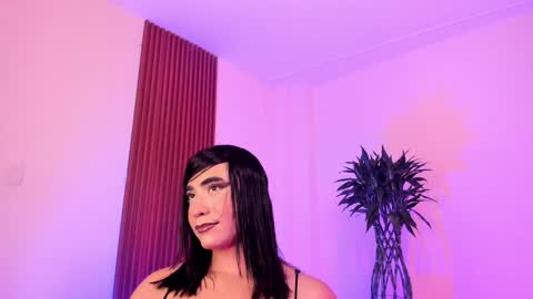 Snapshot of suprasexyjohn chatting on 01/15/25, 10:13 llllSupra llll online show from 01/15/25, 10:13
