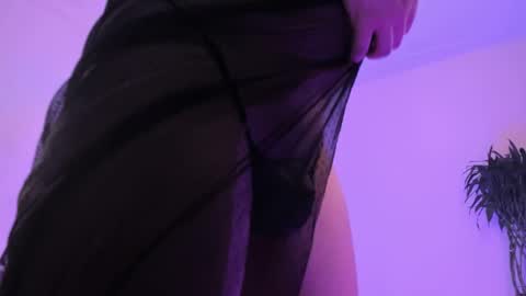 Snapshot of suprasexyjohn chatting on 03/11/25, 07:47 llllSupra llll online show from 03/11/25, 07:47