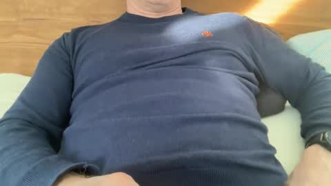 surfstar81 online show from 11/23/25, 08:36