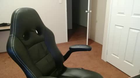 surge_0 online show from 10/10/25, 11:20