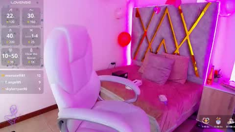 Susan online show from 02/22/25, 11:46