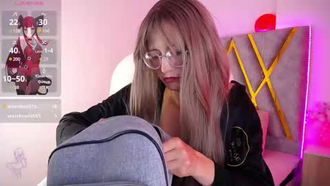 Susan online show from 03/08/25, 02:40