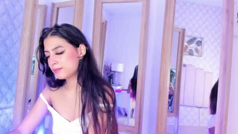 Snapshot of susana__sanchez chatting on 02/23/25, 12:37 SUSANA online show from 02/23/25, 12:37