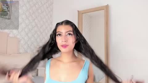 Snapshot of susana__sanchez chatting on 02/25/25, 11:19 SUSANA online show from 02/25/25, 11:19