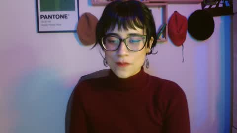 susana_w online show from 11/04/25, 10:42