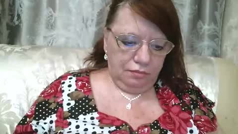 Snapshot of susanaahsun chatting on 02/24/25, 03:09 SusanaAhSun online show from 02/24/25, 03:09