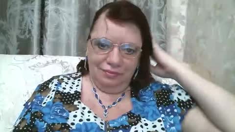 SusanaAhSun online show from 10/09/25, 10:57