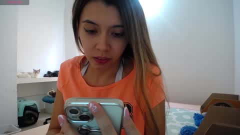 Snapshot of susanaduncann chatting on 12/13/24, 03:54 Susana online show from 12/13/24, 03:54