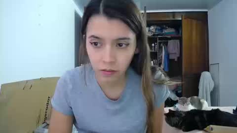Snapshot of susanaduncann chatting on 09/24/25, 10:02 Susana online show from 09/24/25, 10:02