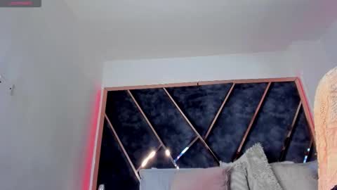 susanahenao online show from 11/22/25, 04:06