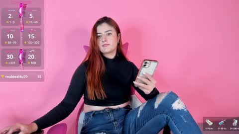 Snapshot of susanamartinez1 chatting on 12/27/24, 01:00 Susana online show from 12/27/24, 01:00