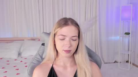 Susan online show from 10/07/25, 04:53