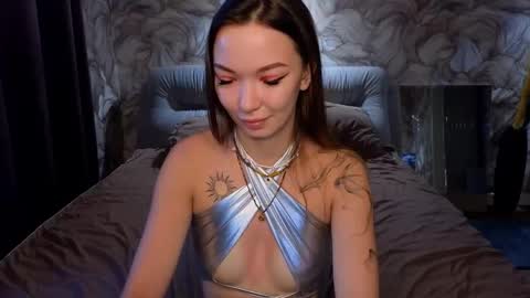 Snapshot of susannjohnson chatting on 10/09/25, 12:41 susannjohnson online show from 10/09/25, 12:41