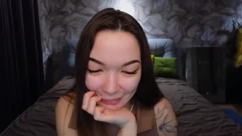 Snapshot of susannjohnson chatting on 10/30/25, 12:34 susannjohnson online show from 10/30/25, 12:34