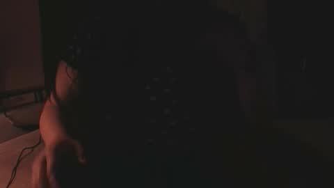 Susanuddee online show from 11/16/25, 06:57