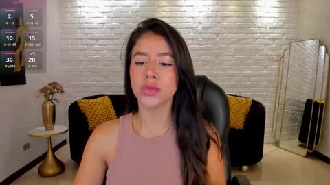 Sussan online show from 10/15/25, 09:53