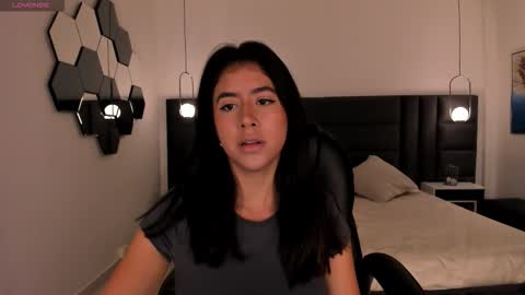 Sussan online show from 10/21/25, 09:54