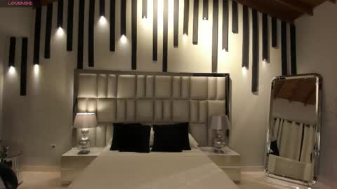 Sussan online show from 11/15/25, 09:50