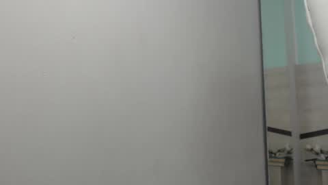 sussy leon online show from 12/04/24, 12:36