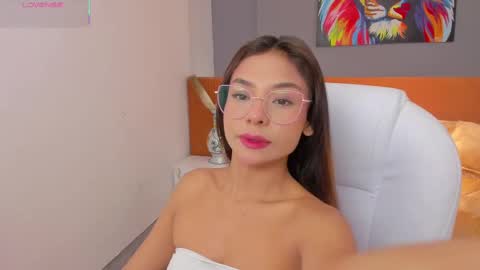Snapshot of sussy_sweet4u chatting on 03/01/25, 08:45 sussy_sweet4u online show from 03/01/25, 08:45