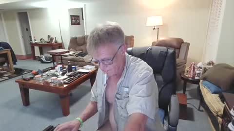 suttond4858 online show from 10/27/25, 01:42