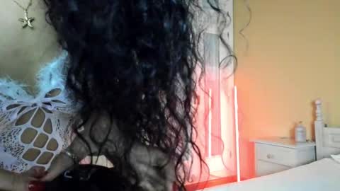 Snapshot of suzysuza chatting on 10/03/25, 03:09 suzysuza online show from 10/03/25, 03:09