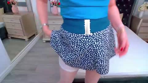 Ana online show from 01/30/25, 02:15