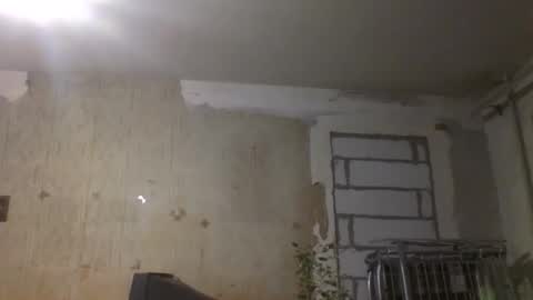 Snapshot of svetifox chatting on 01/10/25, 11:29 Sveti online show from 01/10/25, 11:29