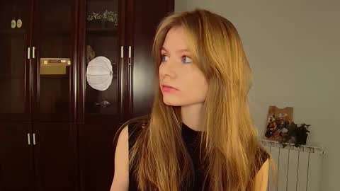 Snapshot of swag_evalution chatting on 11/01/25, 09:22 Eva online show from 11/01/25, 09:22