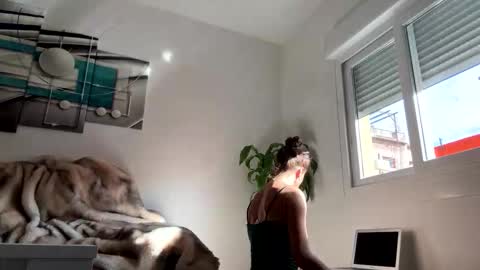 Snapshot of swee788485 chatting on 11/28/25, 11:02 ALBA online show from 11/28/25, 11:02