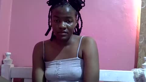 Snapshot of swee_leilah chatting on 10/15/25, 06:57 Call me Sheila online show from 10/15/25, 06:57