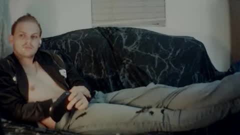 Snapshot of sweeneydemonn chatting on 11/02/25, 01:08 SweenyDemonnZA online show from 11/02/25, 01:08