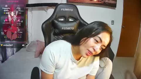 sweet10salome online show from 10/25/25, 02:13