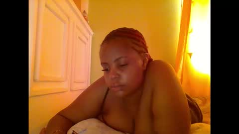 sweet52537 online show from 10/13/25, 06:24