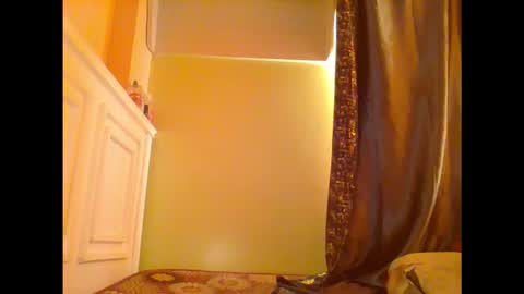 sweet52537 online show from 10/21/25, 06:14