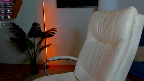 Sweet  Amily online show from 11/05/25, 01:33