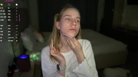 Snapshot of sweet__michelle chatting on 11/02/25, 09:06 Michelle online show from 11/02/25, 09:06