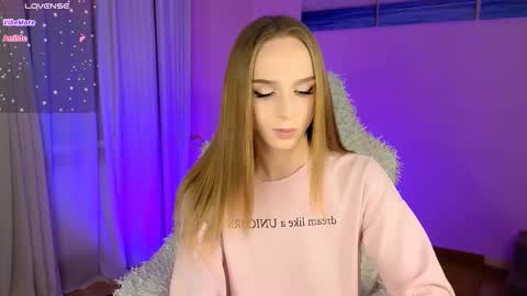 Call me Alis   online show from 10/25/25, 05:19