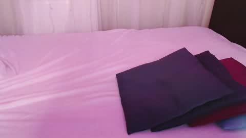 Snapshot of sweet_alica15 chatting on 12/18/24, 07:30 Alice online show from 12/18/24, 07:30