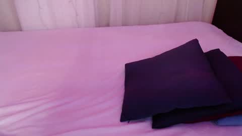 Snapshot of sweet_alica15 chatting on 01/19/25, 07:15 Alice online show from 01/19/25, 07:15