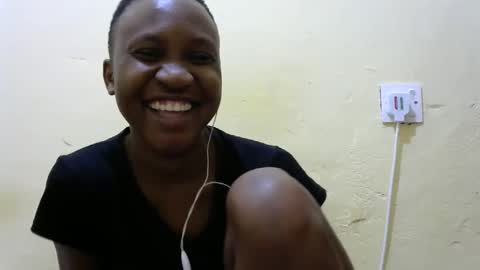 Silvia online show from 11/24/25, 10:53