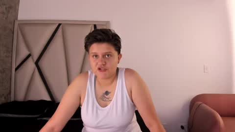Andrea Y Melisa online show from 10/04/25, 11:30