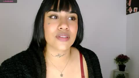 Stephanie online show from 10/25/25, 10:26