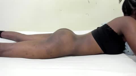 Snapshot of sweet_arya1 chatting on 11/20/25, 04:01 sweet_arya1 online show from 11/20/25, 04:01