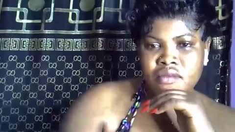 Snapshot of sweet_baby27 chatting on 10/20/25, 10:21 sweet baby online show from 10/20/25, 10:21